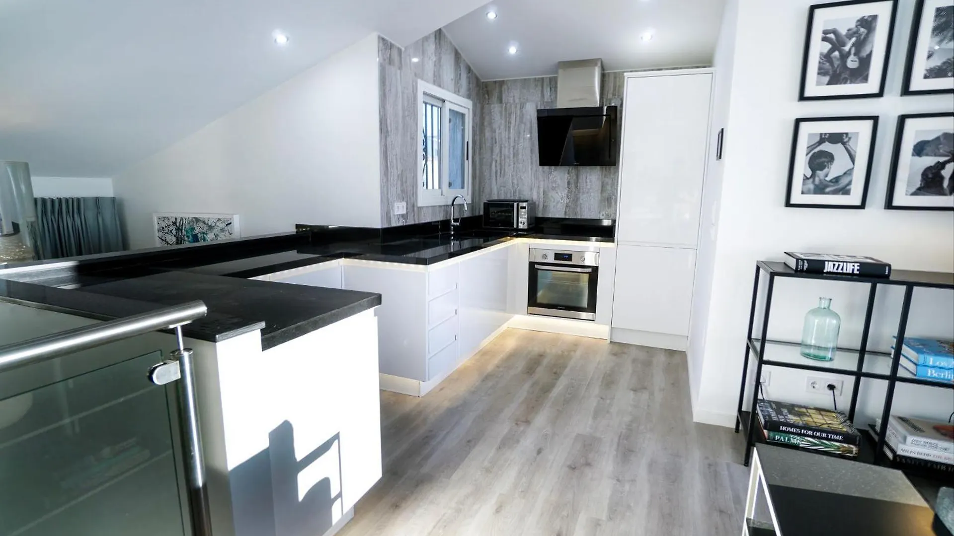 Beachhouse Galore Estepona Tatil Evi